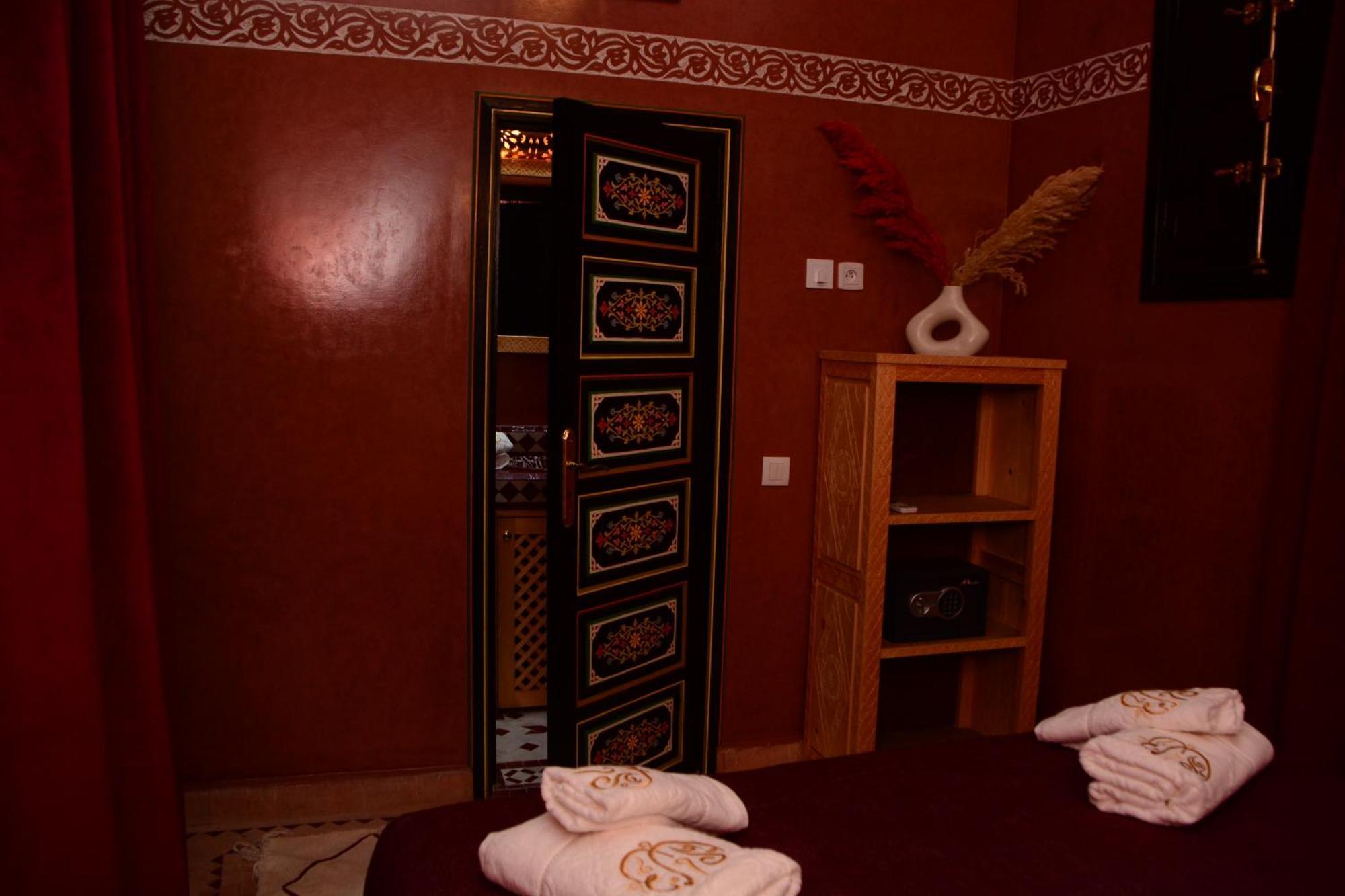 Riad Bab Nour Marrakesh Bagian luar foto
