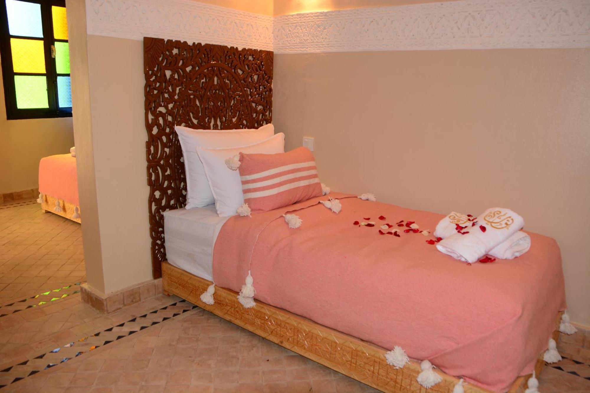 Riad Bab Nour Marrakesh Bagian luar foto