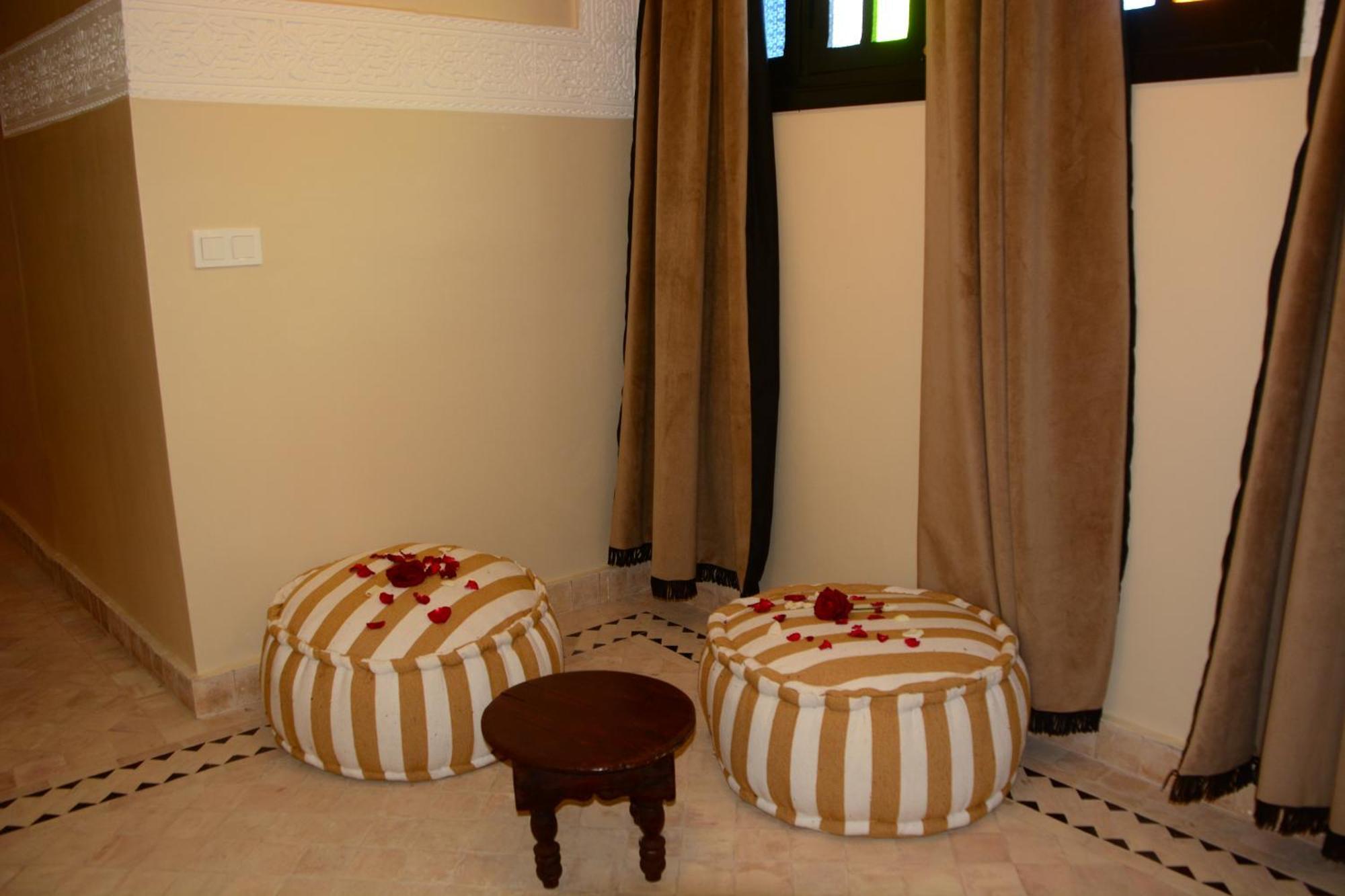 Riad Bab Nour Marrakesh Bagian luar foto