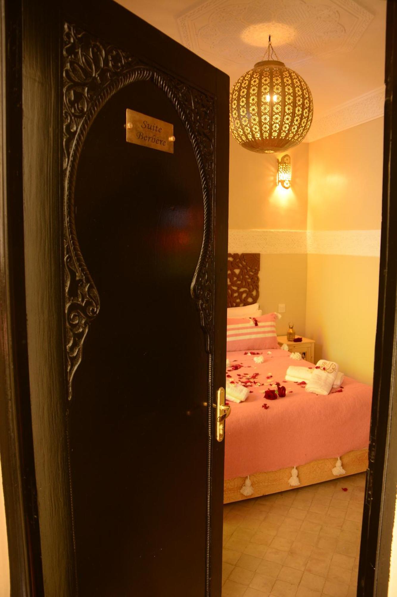 Riad Bab Nour Marrakesh Bagian luar foto